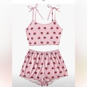 Strawberry Print Pajama Set, Lace Up Cami Top & Lettuce Trim Shorts Women’s L